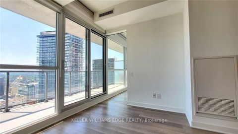 Photo 3 at 3602 - 290 Adelaide Street W, Waterfront Communities C1, Toronto