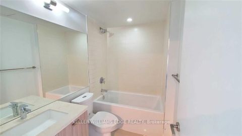 Photo 6 at 3602 - 290 Adelaide Street W, Waterfront Communities C1, Toronto