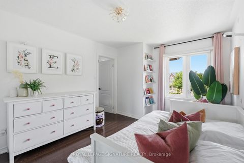 Photo 30 at 45 Oban Avenue, Maple, Vaughan