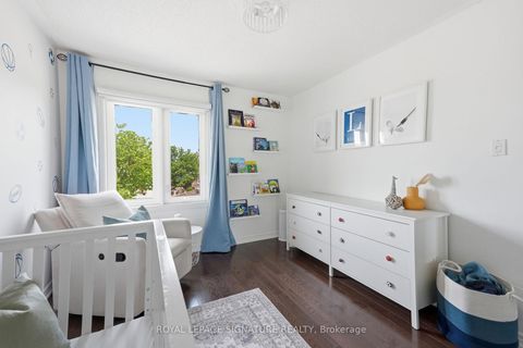 Photo 34 at 45 Oban Avenue, Maple, Vaughan