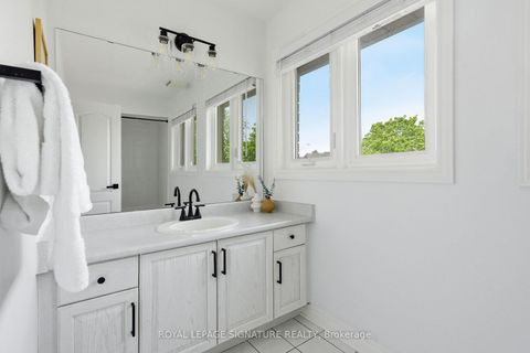 Photo 37 at 45 Oban Avenue, Maple, Vaughan