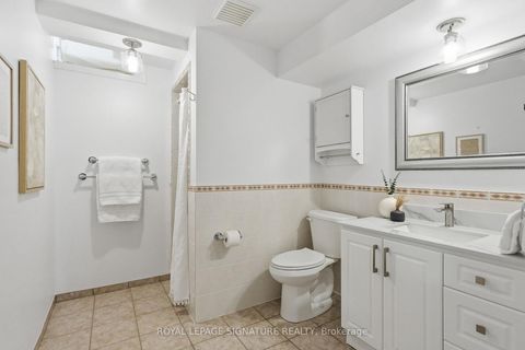 Photo 45 at 45 Oban Avenue, Maple, Vaughan