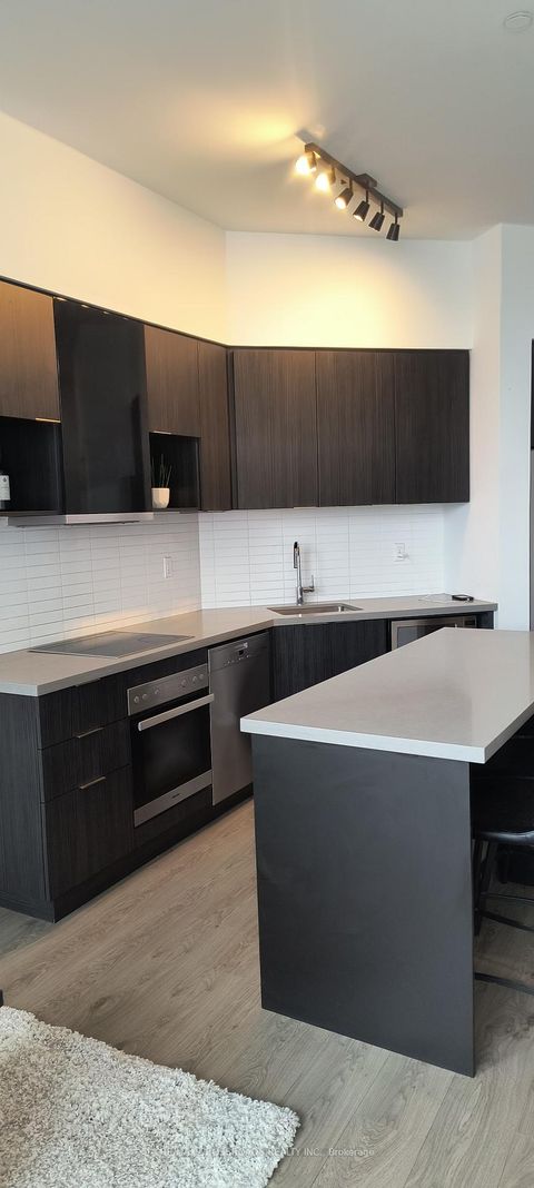 Photo 6 at 112 - 99 The Donway Way W, Don Mills, Toronto