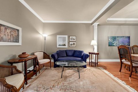 Photo 7 at 104 Westbury Court, Westbrook, Richmond Hill