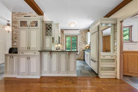 Photo 9 at 30 Kingswood Drive, Rural King, King