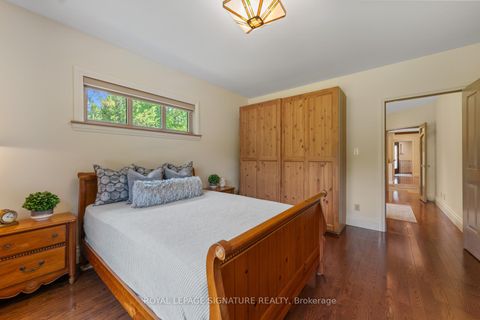 Photo 22 at 30 Kingswood Drive, Rural King, King