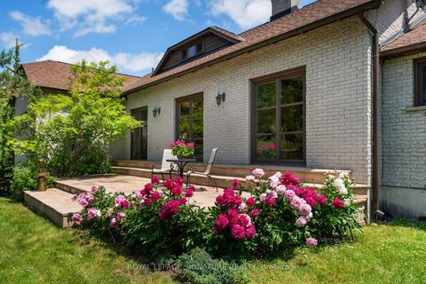 Photo 43 at 30 Kingswood Drive, Rural King, King
