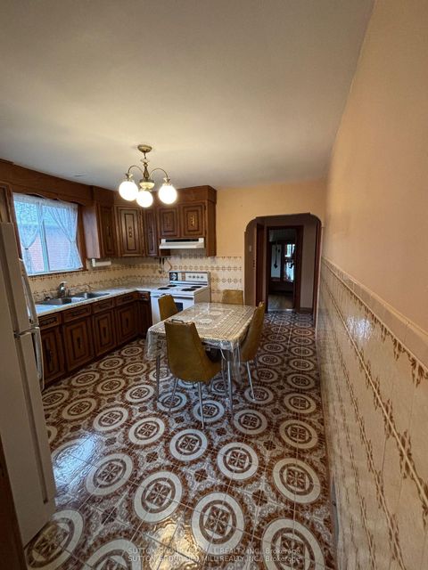 Photo 5 at 14 Ashmore Avenue, Queensway, Toronto