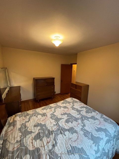 Photo 17 at 14 Ashmore Avenue, Queensway, Toronto