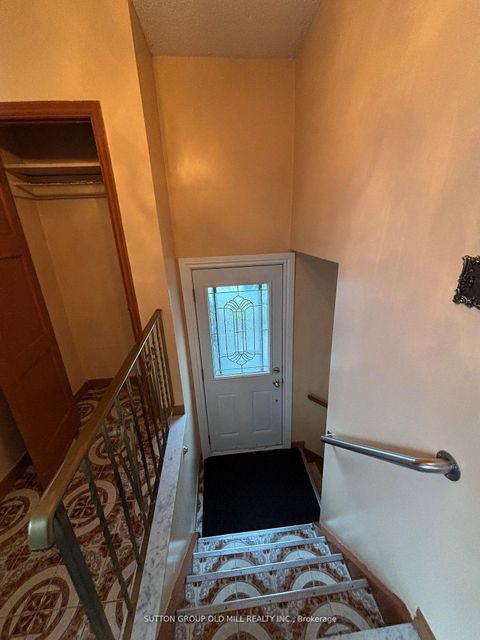 Photo 20 at 14 Ashmore Avenue, Queensway, Toronto