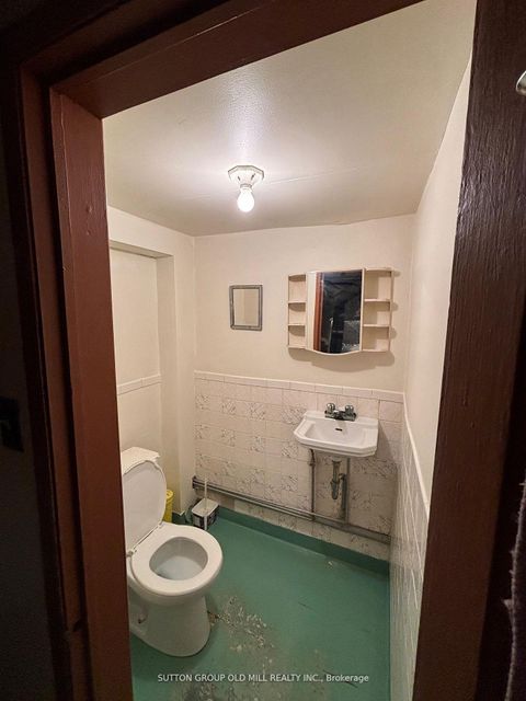 Photo 31 at 14 Ashmore Avenue, Queensway, Toronto