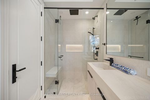 Photo 20 at 238 Melrose Avenue N, Lawrence Park North, Toronto