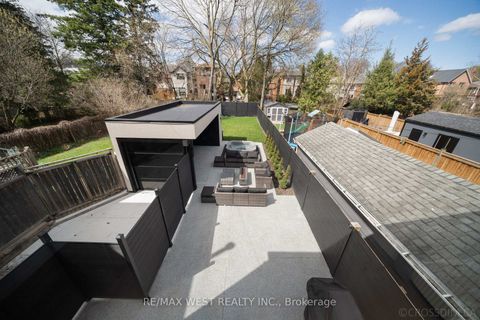 Photo 26 at 238 Melrose Avenue N, Lawrence Park North, Toronto