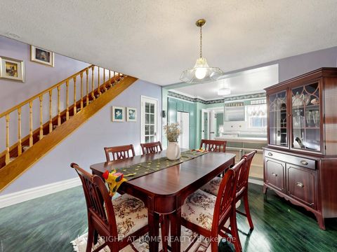 Photo 10 at 86 Caithness Avenue, Danforth, Toronto