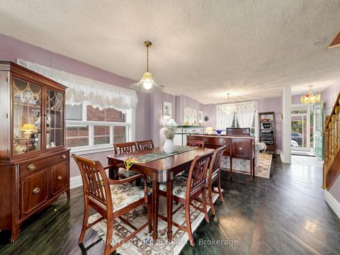 Photo 11 at 86 Caithness Avenue, Danforth, Toronto