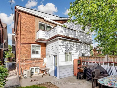 Photo 35 at 86 Caithness Avenue, Danforth, Toronto