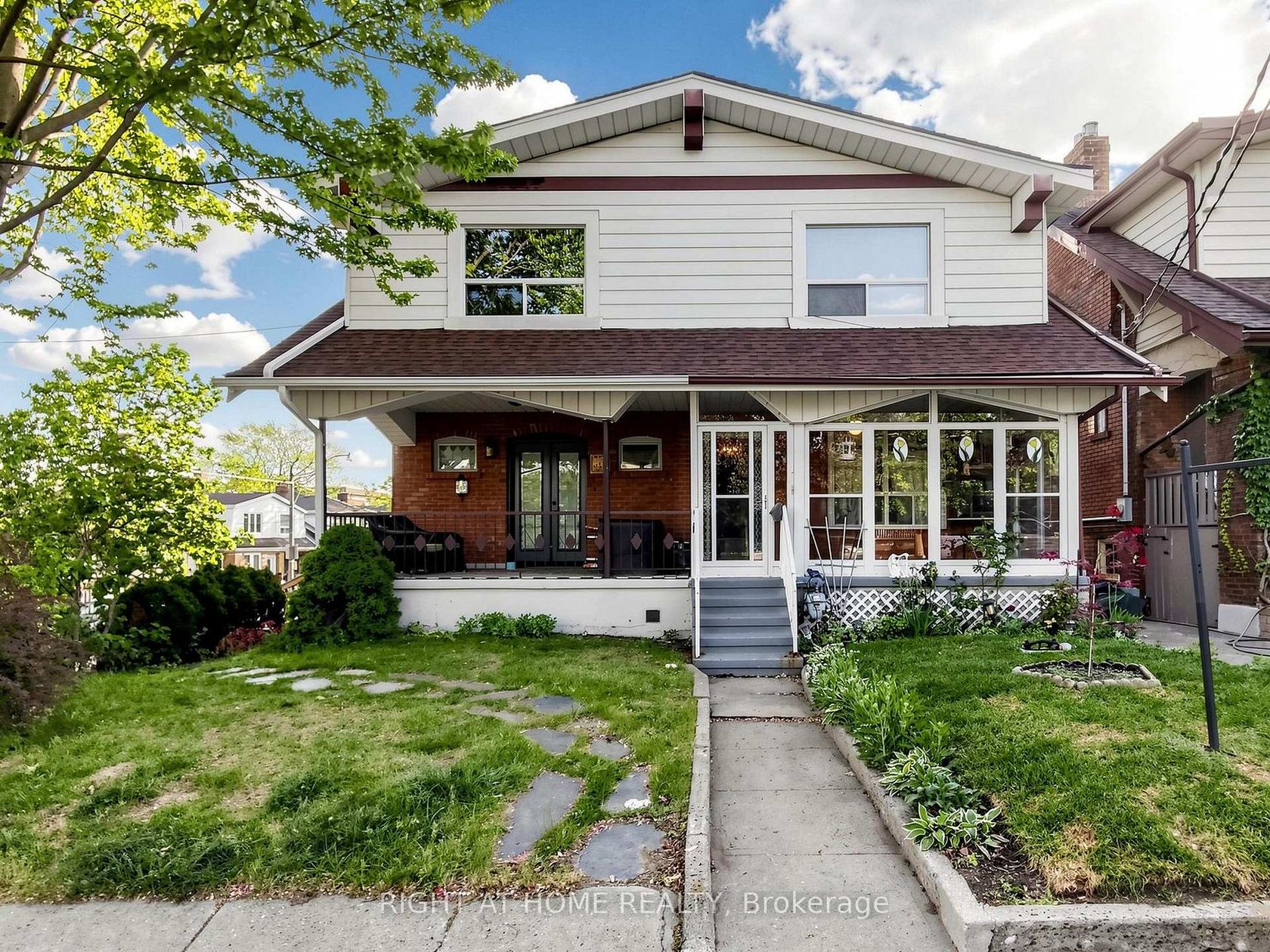 86 Caithness Avenue, Danforth, Toronto 