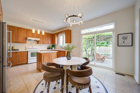 Photo 10 at 4 Willow Street, Wismer, Markham