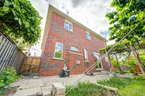 Photo 45 at 4 Willow Street, Wismer, Markham