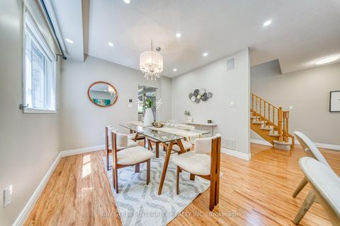 Photo 6 at 129 Fadine Road, Summerhill Estates, Newmarket