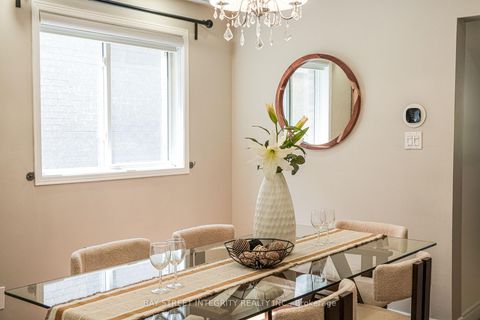 Photo 7 at 129 Fadine Road, Summerhill Estates, Newmarket
