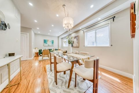 Photo 8 at 129 Fadine Road, Summerhill Estates, Newmarket
