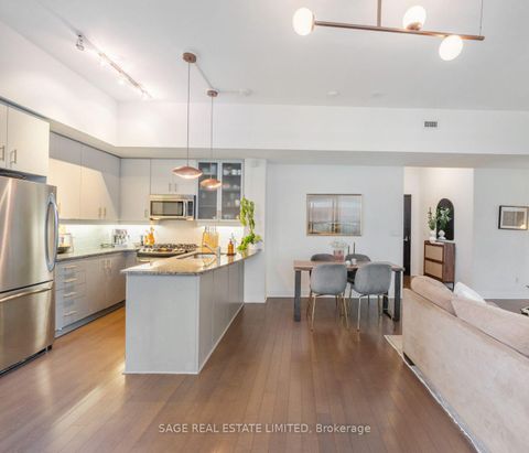 Photo 10 at 608 - 21 Scollard Street, Annex, Toronto