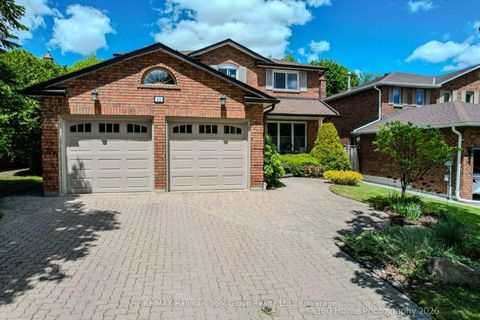Photo 4 at 42 Lanewood Drive, Hills of St Andrew, Aurora