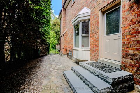 Photo 13 at 42 Lanewood Drive, Hills of St Andrew, Aurora