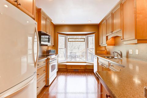Photo 31 at 42 Lanewood Drive, Hills of St Andrew, Aurora