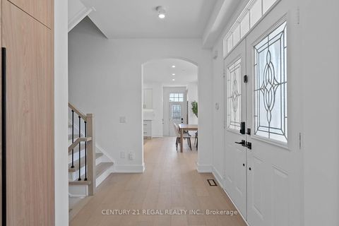 Photo 3 at 10717 Woodbine Avenue, Cathedraltown, Markham