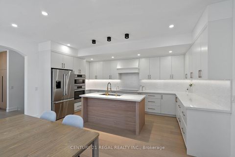 Photo 9 at 10717 Woodbine Avenue, Cathedraltown, Markham