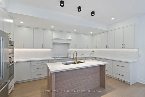 Photo 11 at 10717 Woodbine Avenue, Cathedraltown, Markham