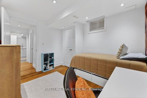Photo 44 at 1 Heritage Estates Road, Patterson, Vaughan