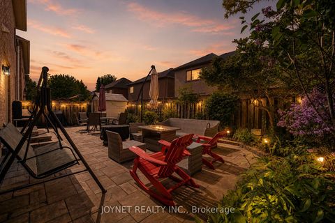 Photo 5 at 36 Newbridge Avenue N, Oak Ridges, Richmond Hill