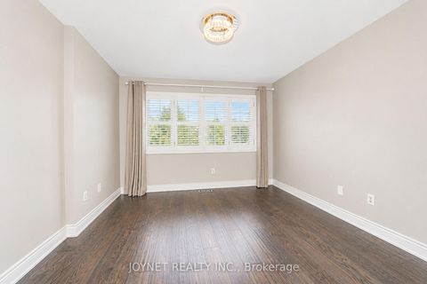 Photo 20 at 36 Newbridge Avenue N, Oak Ridges, Richmond Hill
