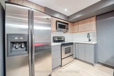 Photo 29 at 36 Newbridge Avenue N, Oak Ridges, Richmond Hill