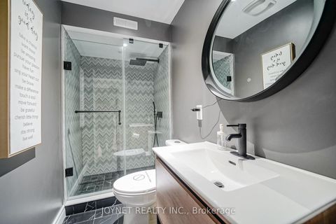 Photo 33 at 36 Newbridge Avenue N, Oak Ridges, Richmond Hill