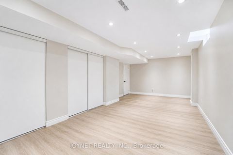 Photo 35 at 36 Newbridge Avenue N, Oak Ridges, Richmond Hill