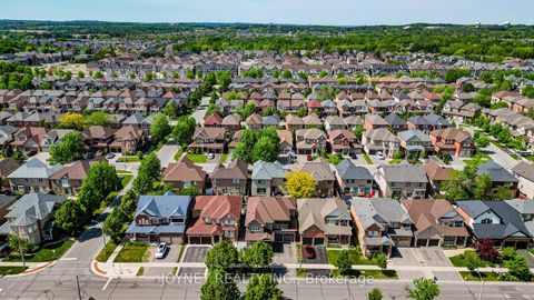 Photo 40 at 36 Newbridge Avenue N, Oak Ridges, Richmond Hill