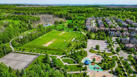 Photo 42 at 36 Newbridge Avenue N, Oak Ridges, Richmond Hill