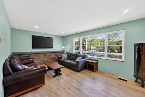 Photo 7 at 211 McCrea Drive, Stayner, Clearview