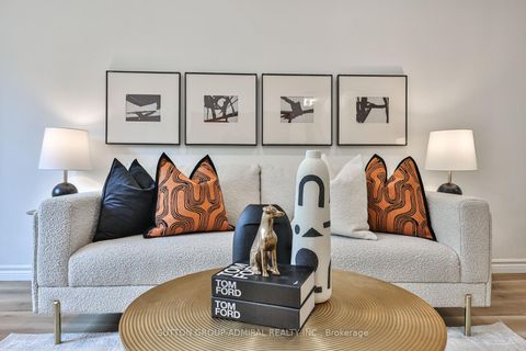 Photo 8 at 81 Yorkview Drive, Willowdale West, Toronto