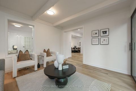 Photo 12 at 81 Yorkview Drive, Willowdale West, Toronto