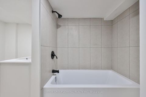Photo 37 at 81 Yorkview Drive, Willowdale West, Toronto