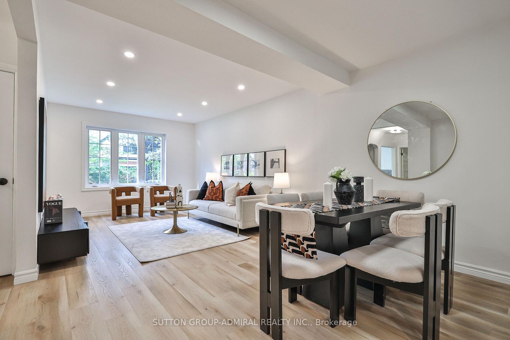 81 Yorkview Drive, Willowdale West, Toronto photo number 2