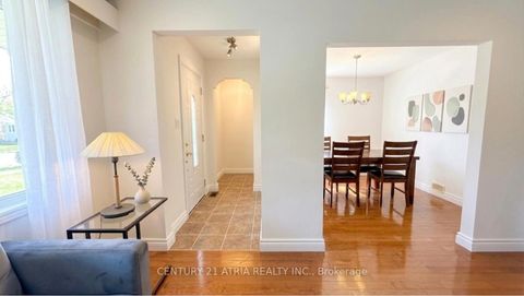 Photo 1 at 115 Ellington Drive, Maryvale, Toronto