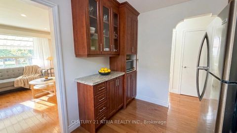 Photo 11 at 115 Ellington Drive, Maryvale, Toronto