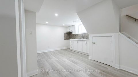 Photo 15 at 115 Ellington Drive, Maryvale, Toronto