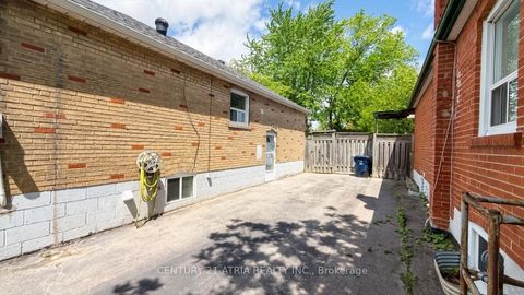 Photo 21 at 115 Ellington Drive, Maryvale, Toronto